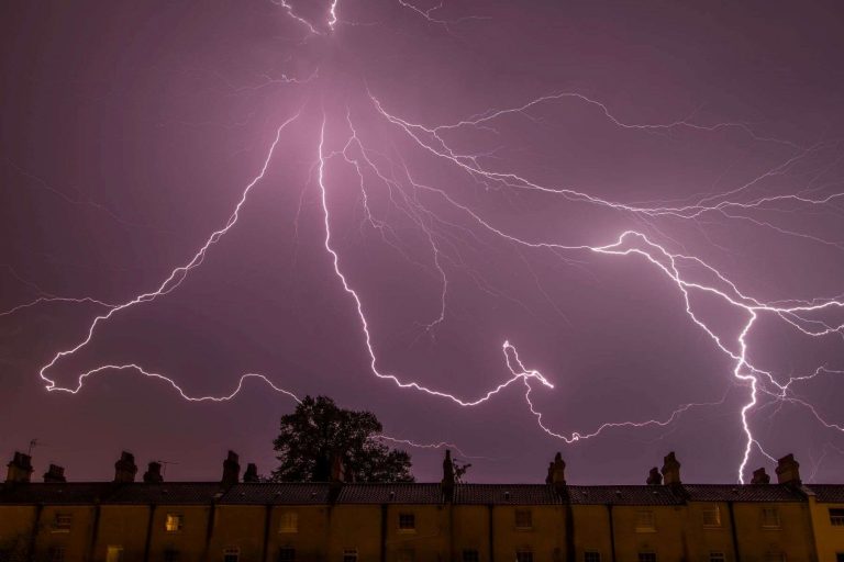 Biggest Lightning Strike Myths and Danger Behind it